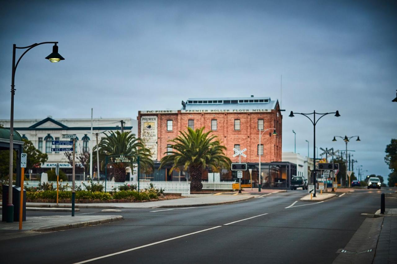 The Premier Mill Hotel Katanning Esterno foto